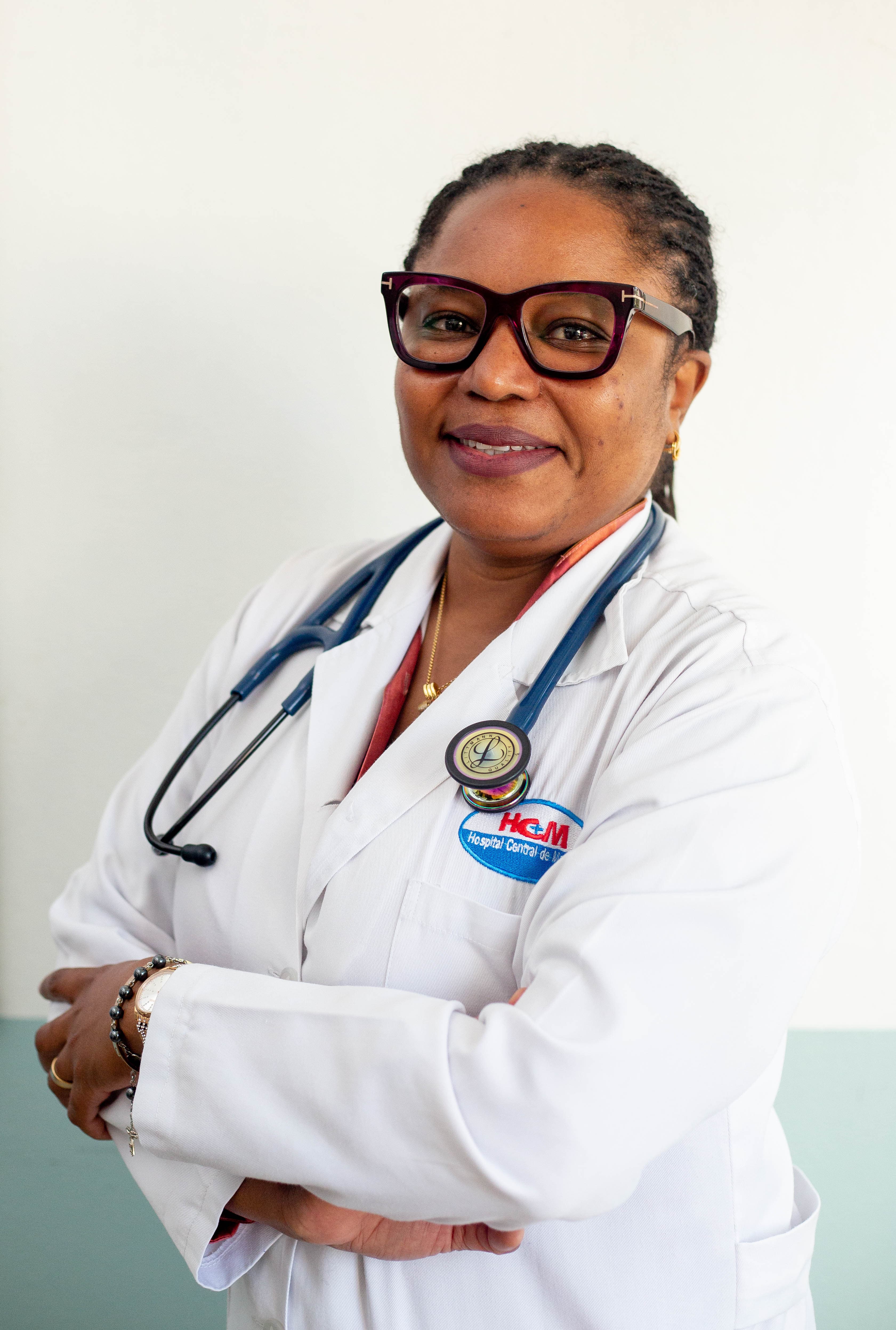 Dra. Lídia Cunha